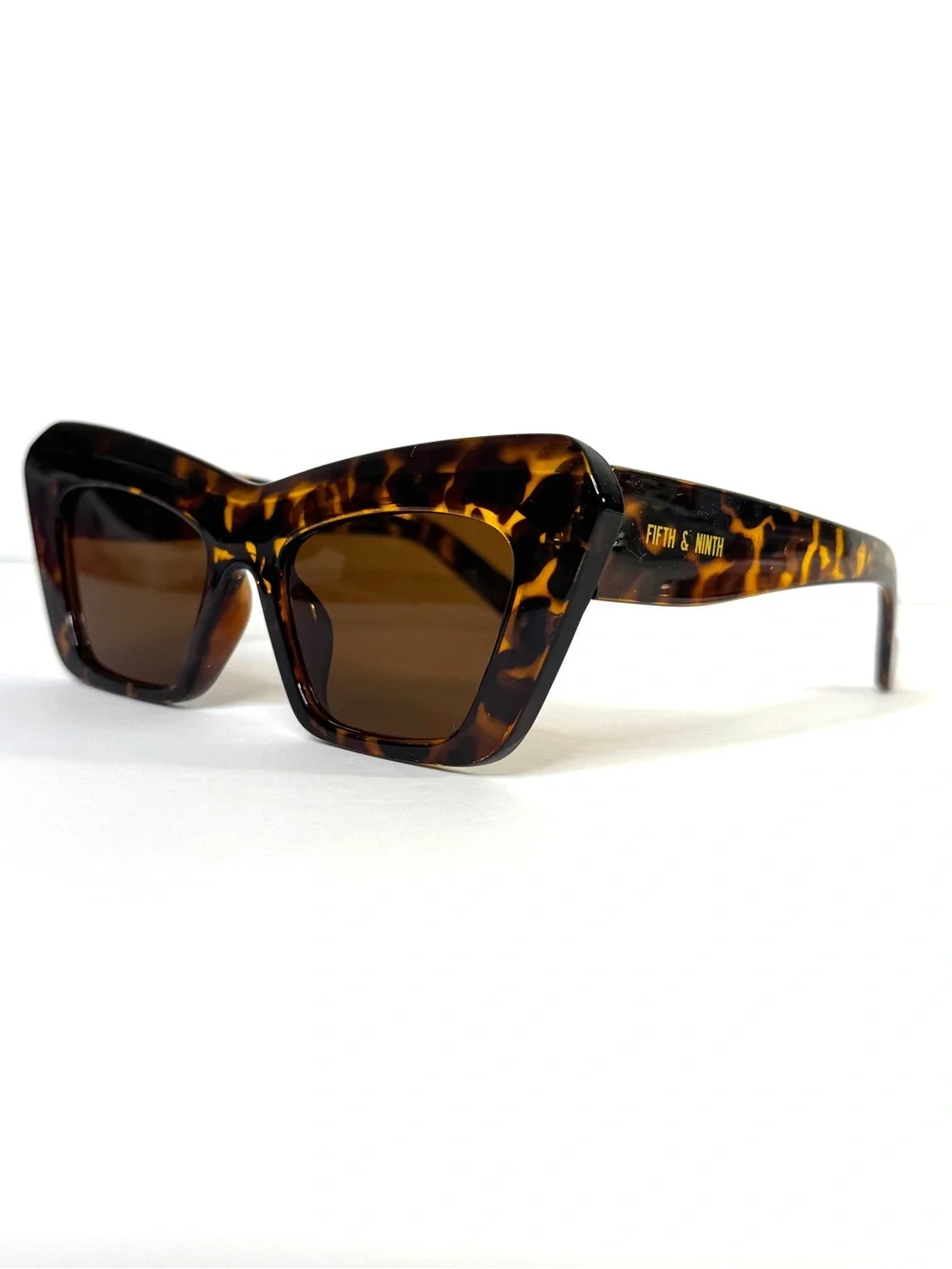 FIFTH & NINTH Kenna Sunglasses NEW With Case Tortoise Brown Cat Eye